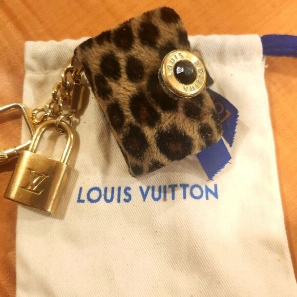 Louis Vuitton Upcycled Lock & Miniature Leopard Fur Book Bag Charm - Picture 1 of 8